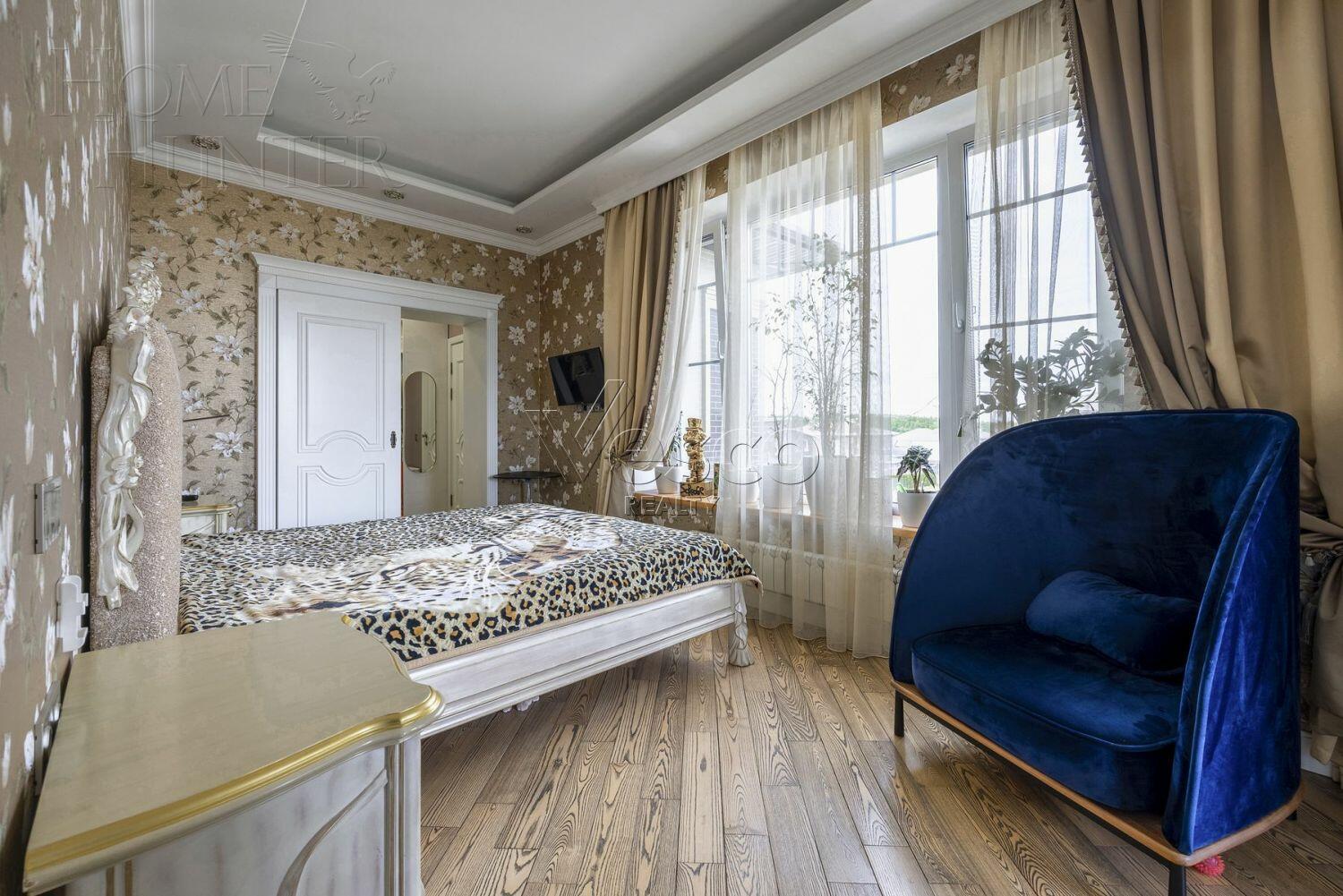 2-этажный коттедж 270 м² с отделкой