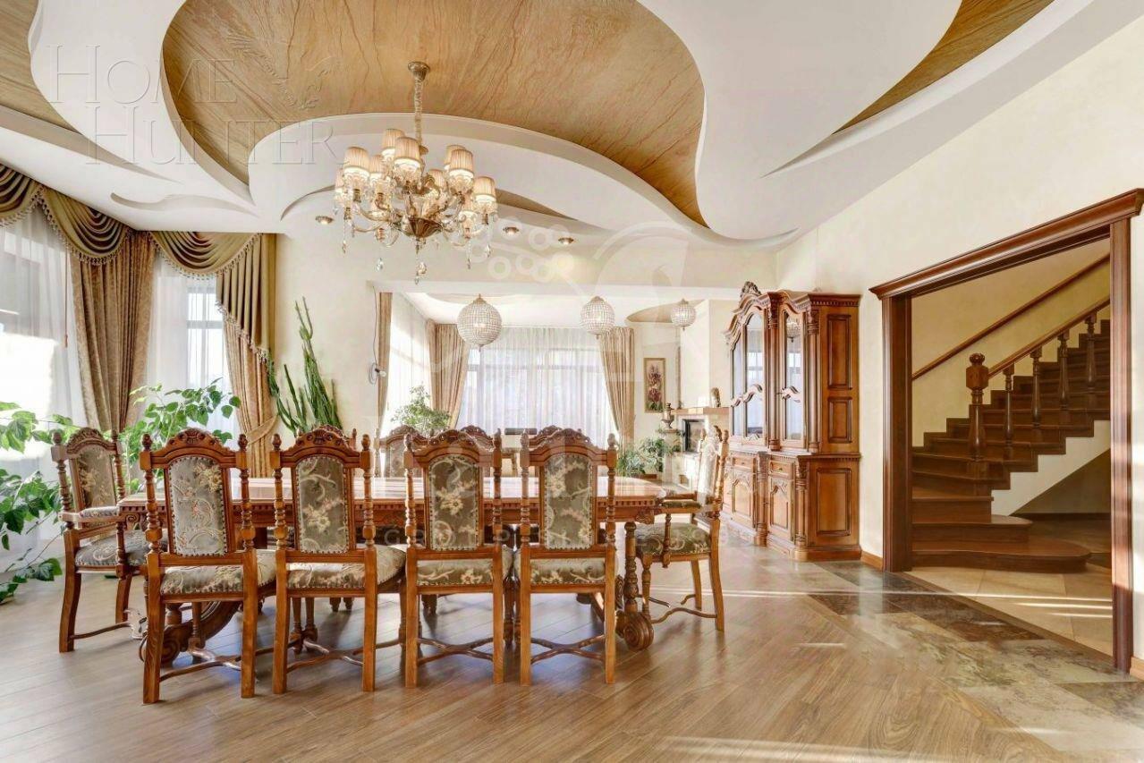 2-этажный коттедж 500 м² с отделкой