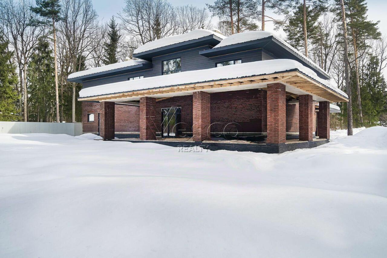 2-этажный коттедж 521 м² с отделкой