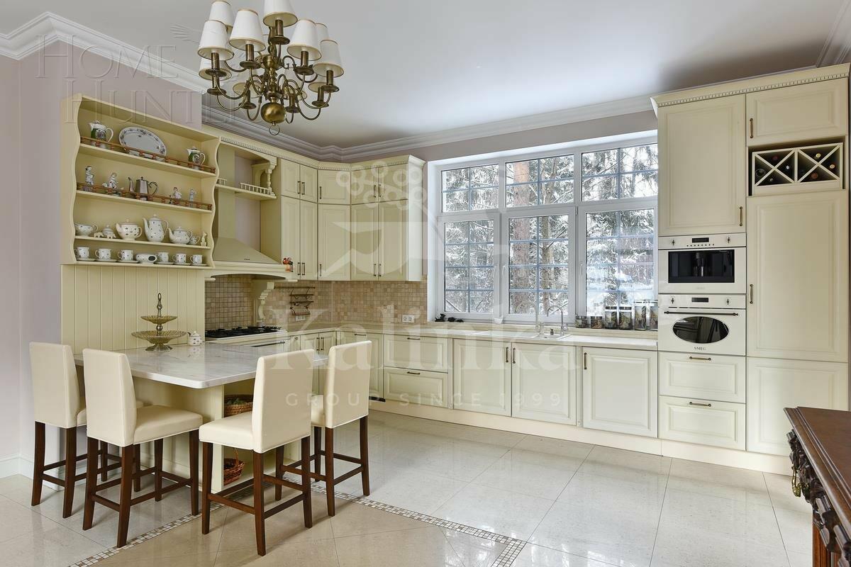 2-этажный коттедж 435 м² с отделкой