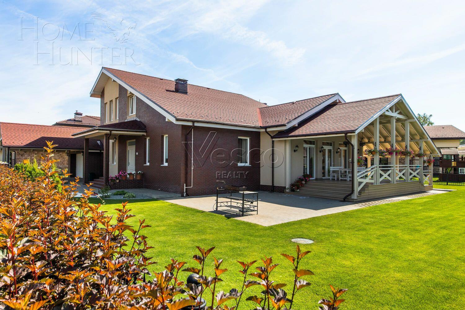 3-этажный коттедж 480 м² с отделкой