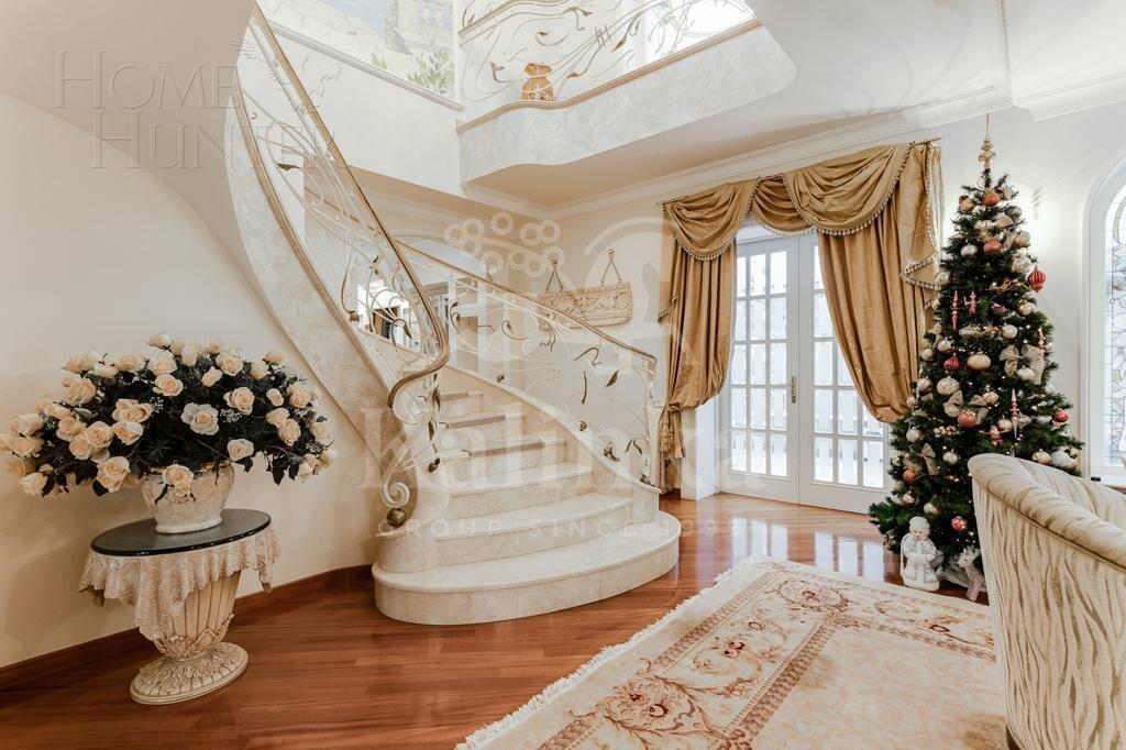 2-этажный коттедж 800 м² с отделкой