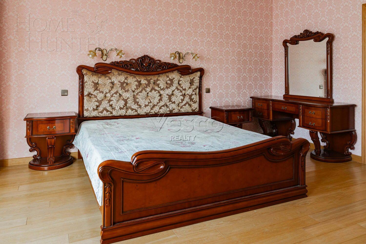 2-этажный коттедж 495 м² с отделкой