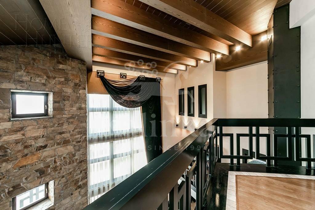 3-этажный коттедж 2 000 м² с отделкой