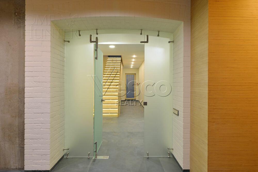 2-этажный коттедж 800 м² с отделкой