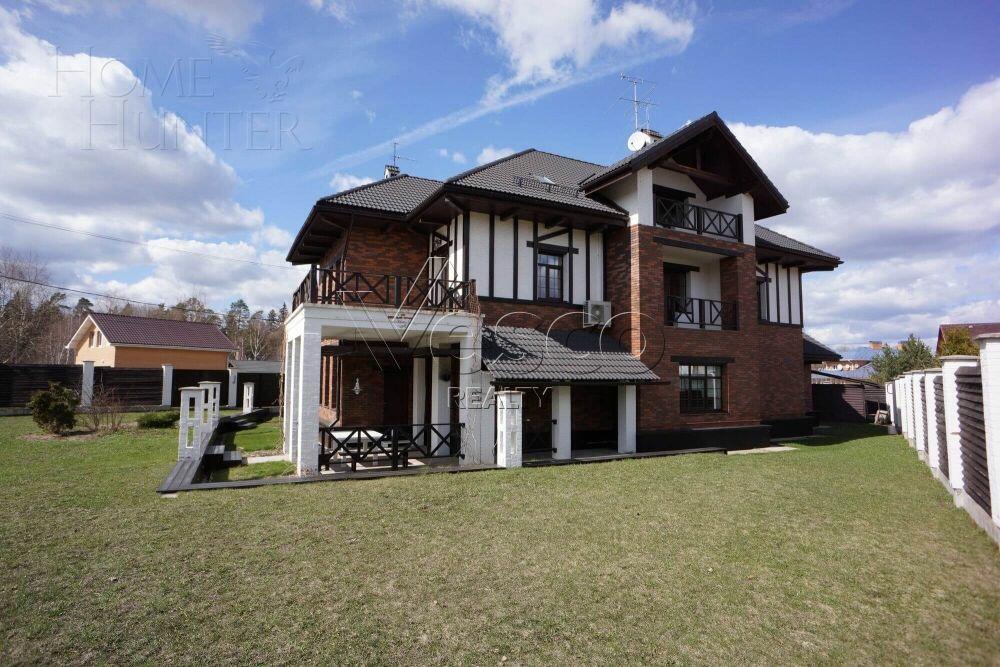 2-этажный коттедж 560 м² с отделкой