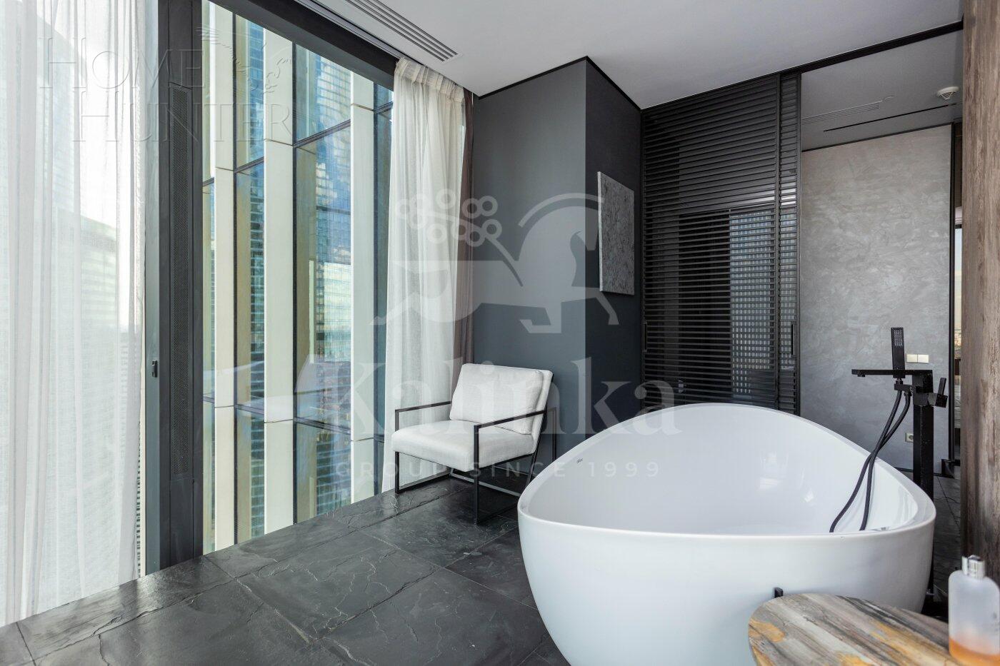 2-КОМН. АПАРТАМЕНТЫ С ОТДЕЛКОЙ 123 М² НА 43 ЭТАЖЕ