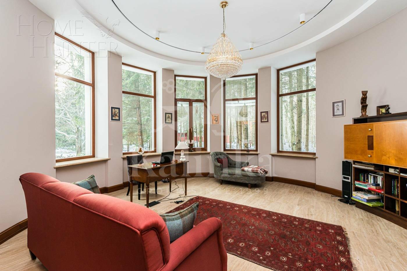 2-этажный коттедж 1 100 м² с отделкой