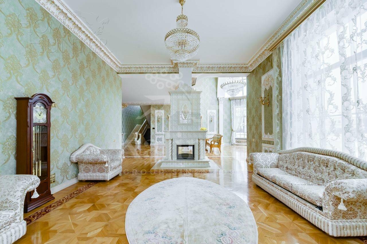 2-этажный коттедж 3 000 м² с отделкой