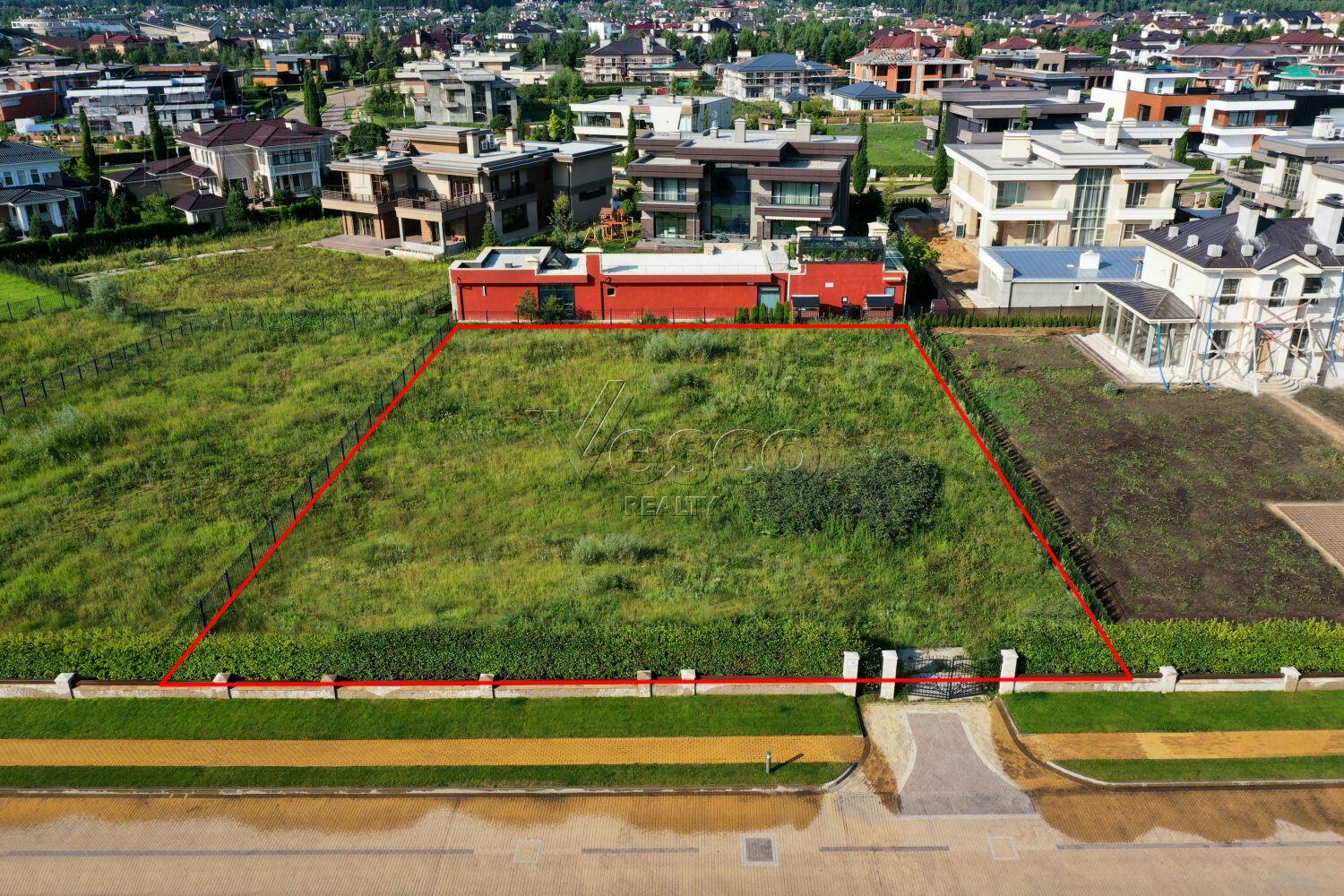 Участок 17.86 сот. в охраняемом поселке