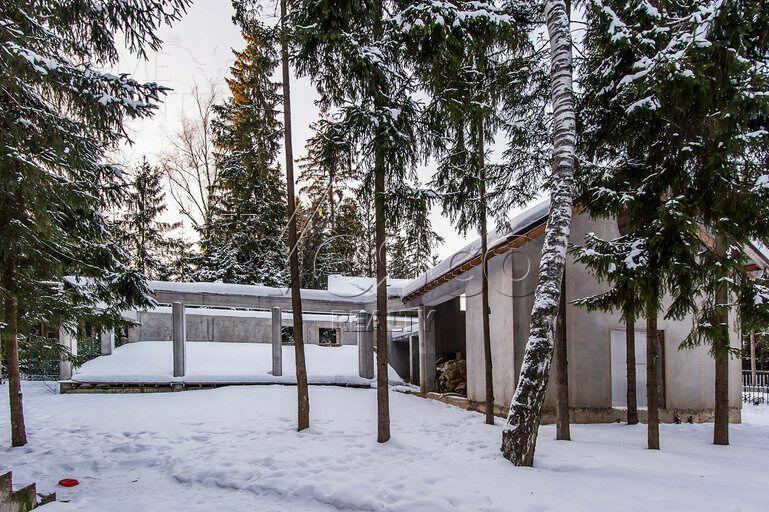 2-этажный коттедж 450 м² с отделкой