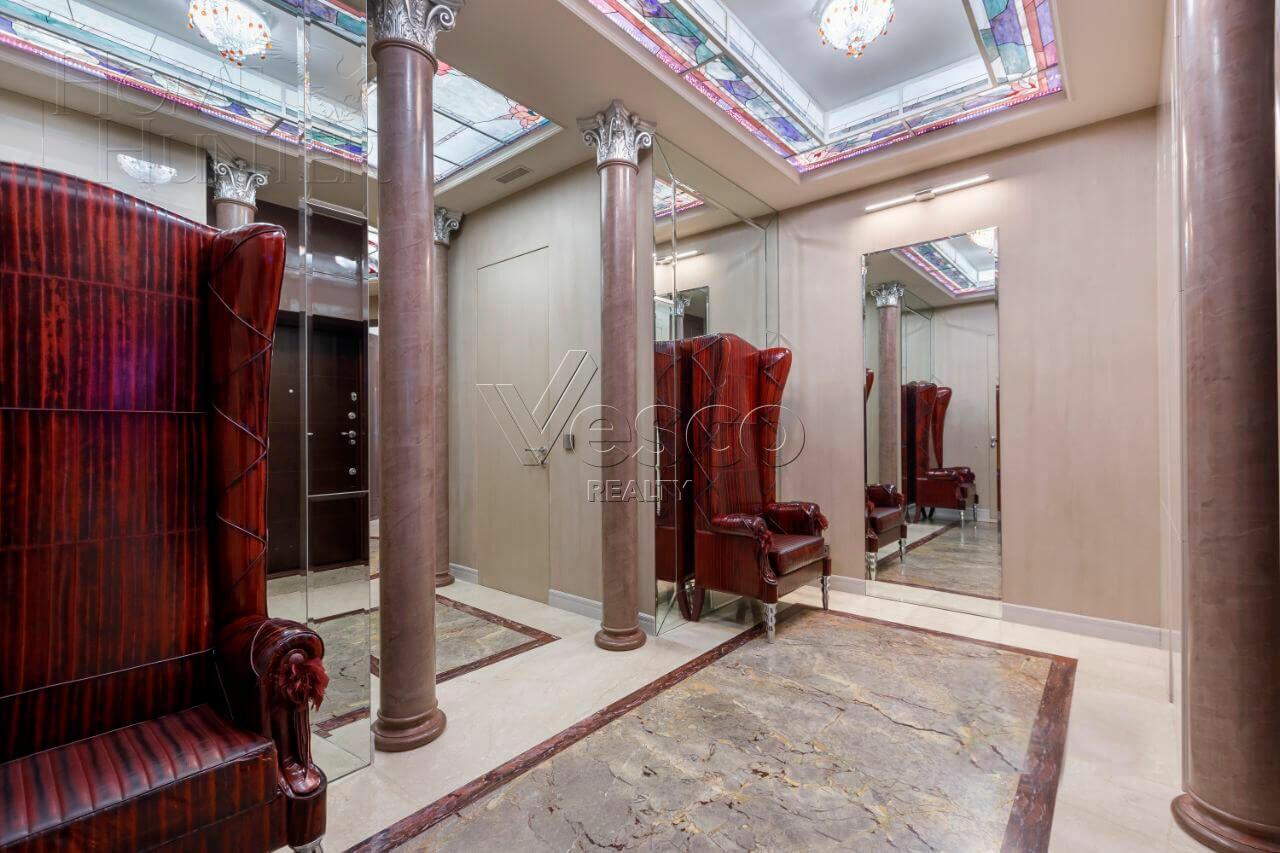 4-КОМН. КВАРТИРА С ОТДЕЛКОЙ 234 М² НА 4 ЭТАЖЕ