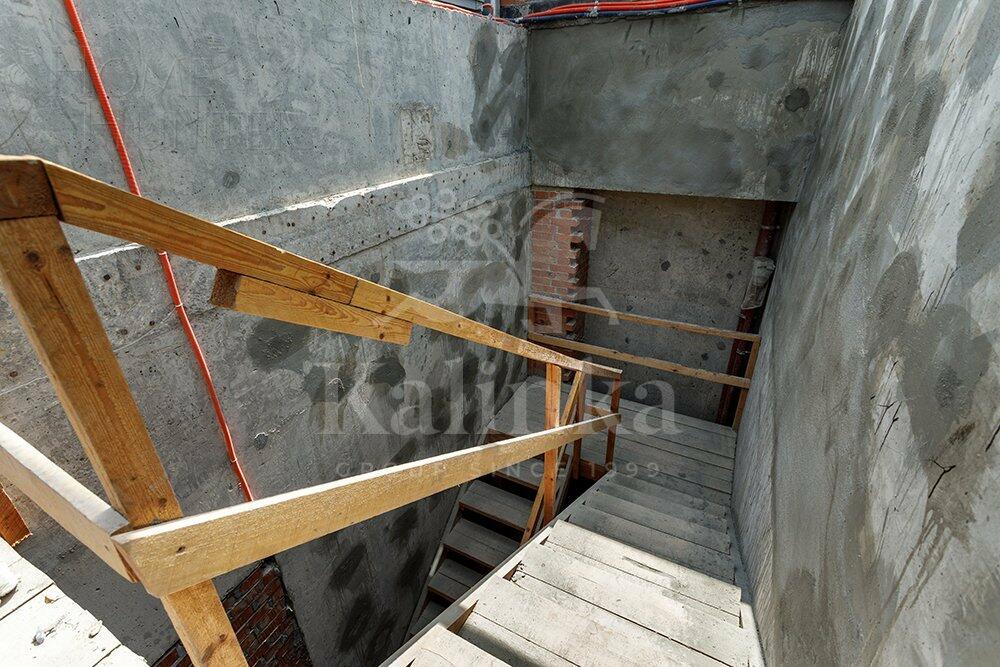 2-УРОВНЕВЫЙ ПЕНТХАУС БЕЗ ОТДЕЛКИ 251.8 М² НА 4 ЭТАЖЕ