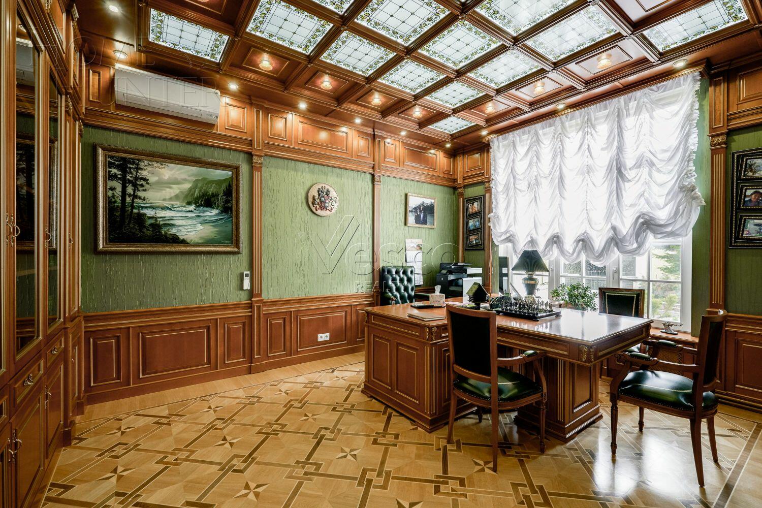 2-этажный коттедж 800 м² с отделкой