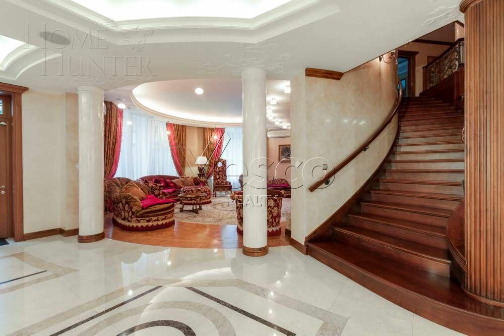 2-этажный коттедж 1 460 м² с отделкой