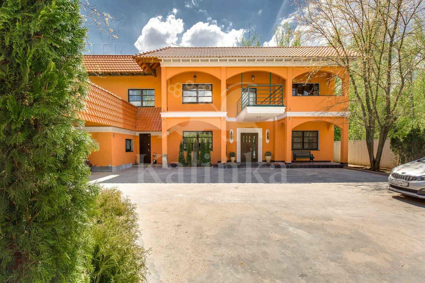 2-этажный коттедж 760 м² с отделкой