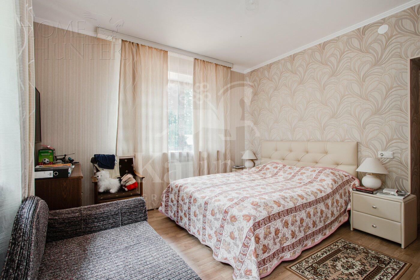 2-этажный коттедж 880 м² с отделкой