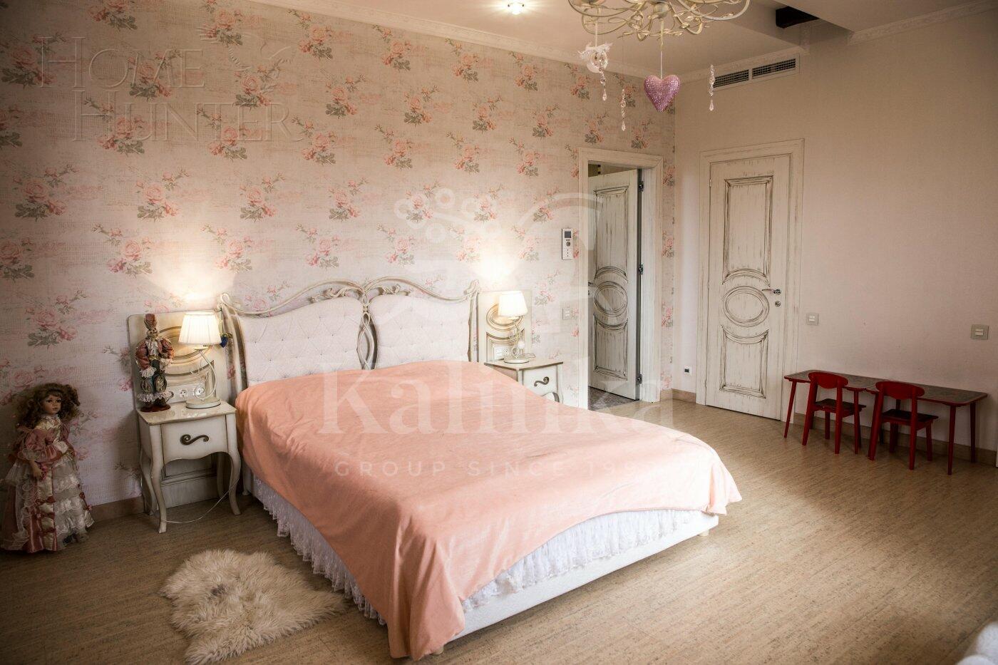 2-этажный коттедж 740 м² с отделкой