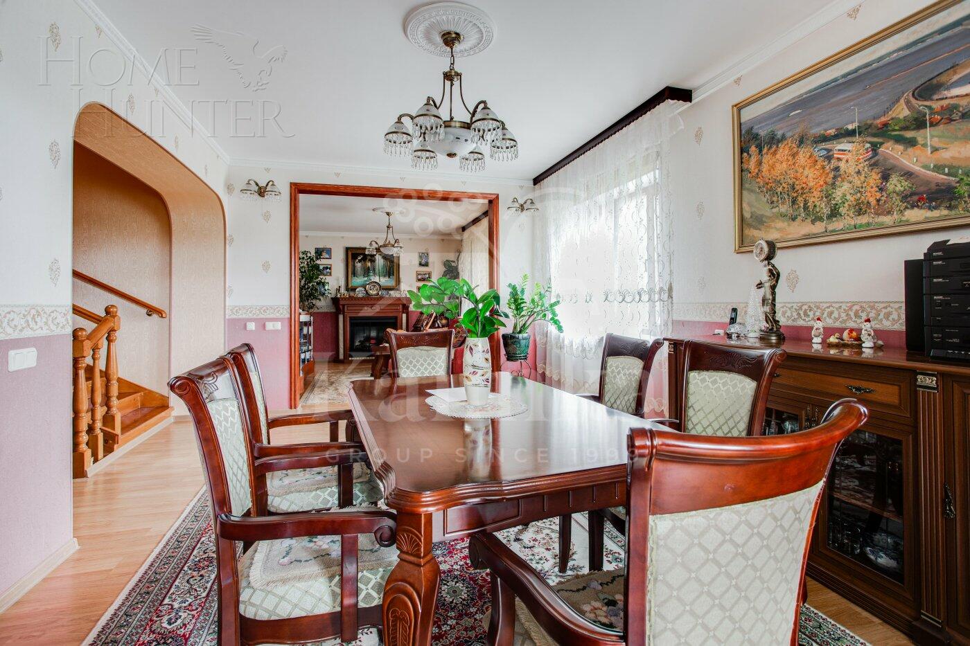 2-этажный коттедж 880 м² с отделкой