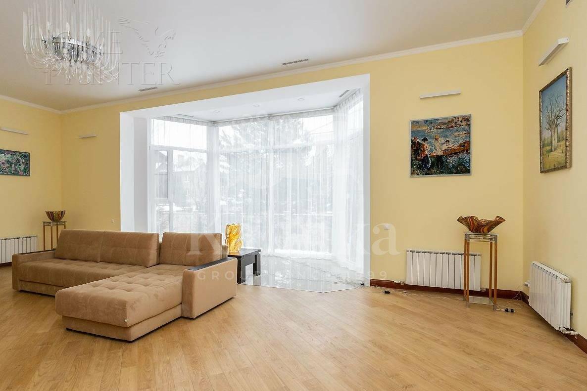 2-этажный коттедж 1 200 м² с отделкой