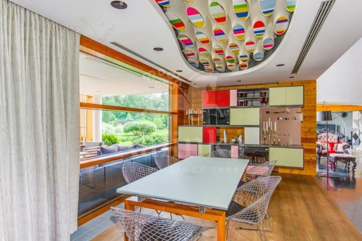 2-этажный коттедж 1 948 м² с отделкой