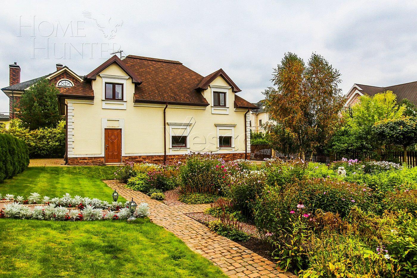 2-этажный коттедж 720 м² с отделкой