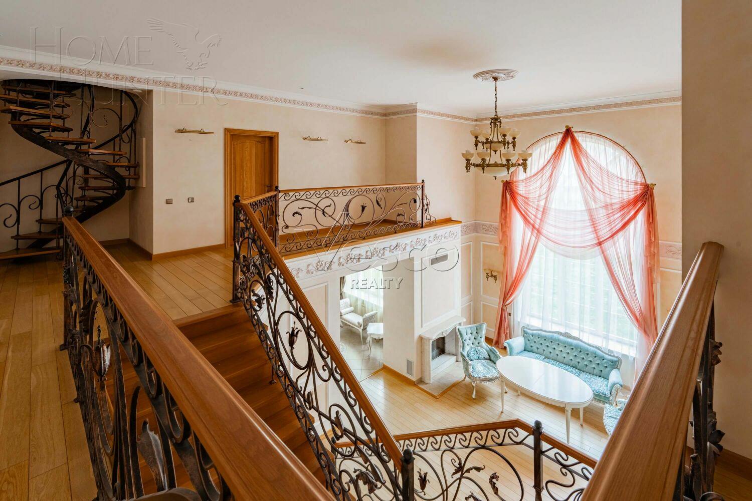 2-этажный коттедж 495 м² с отделкой