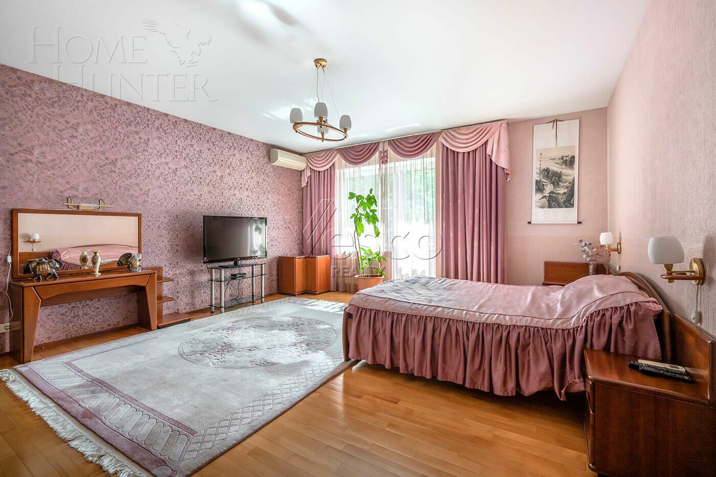 2-этажный коттедж 765 м² с отделкой