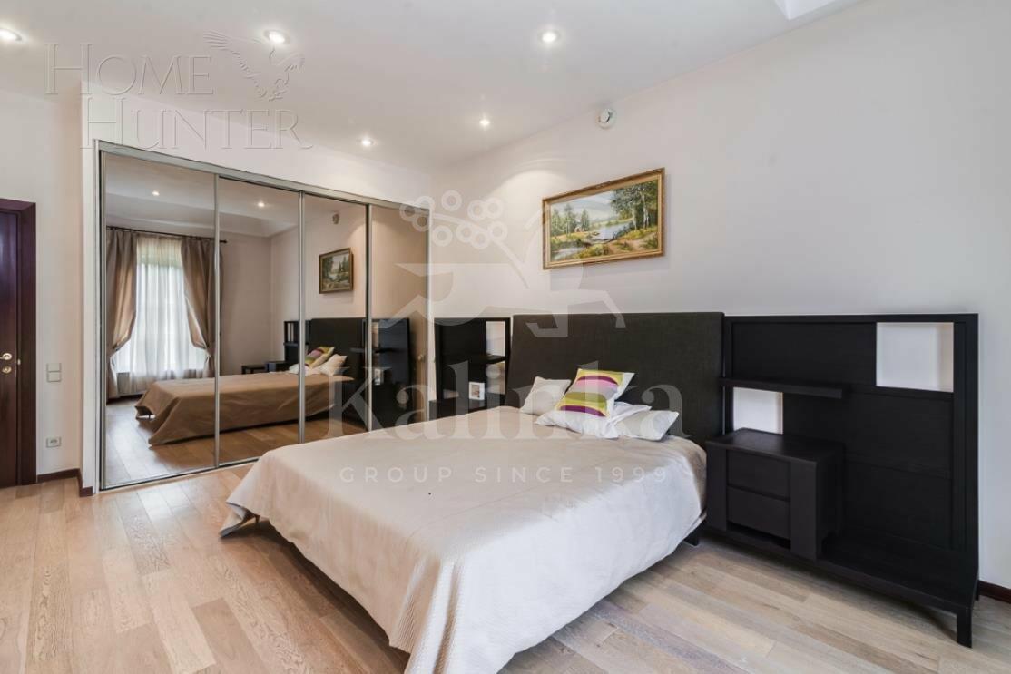 2-этажный коттедж 650 м² с отделкой