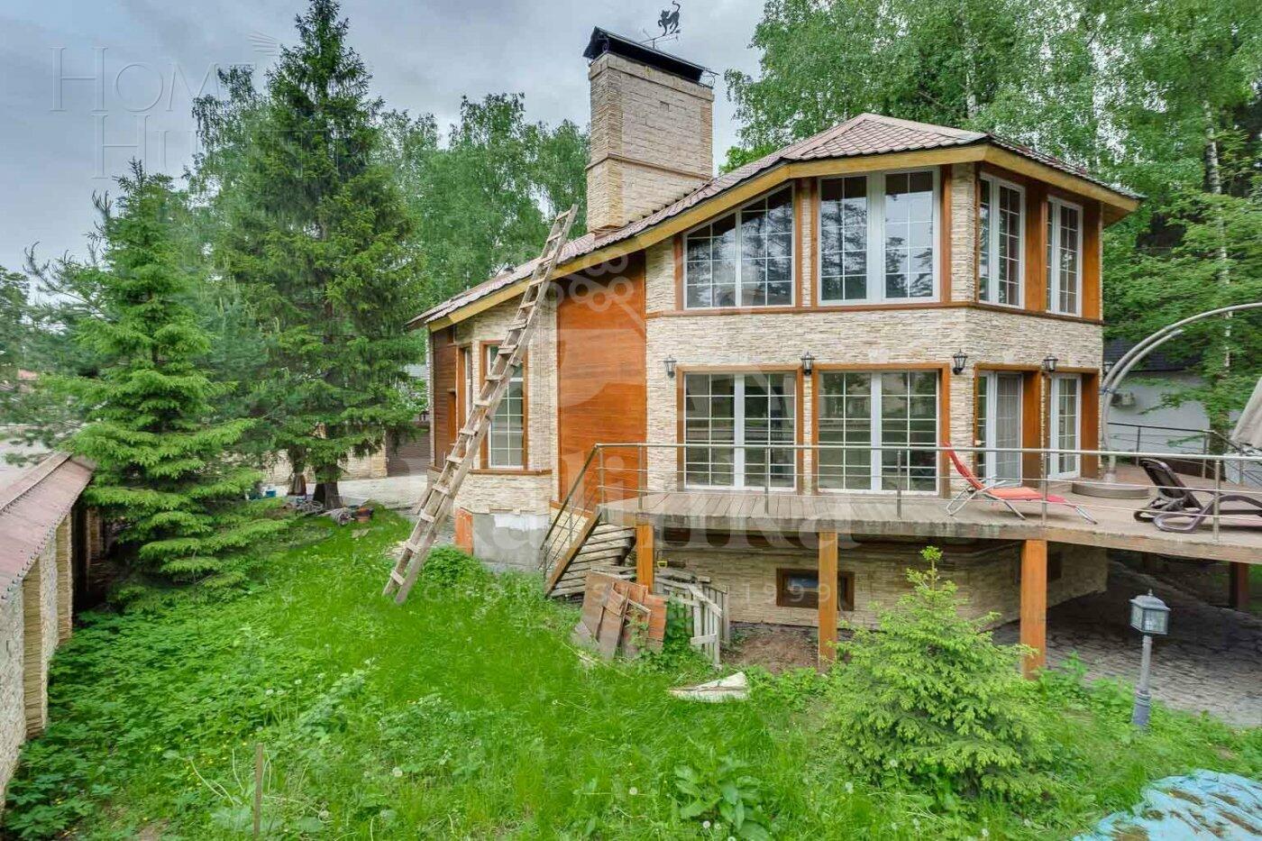 2-этажный коттедж 280 м² с отделкой