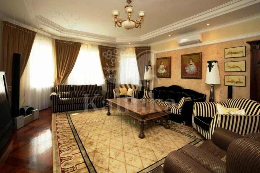 3-этажный коттедж 900 м² с отделкой