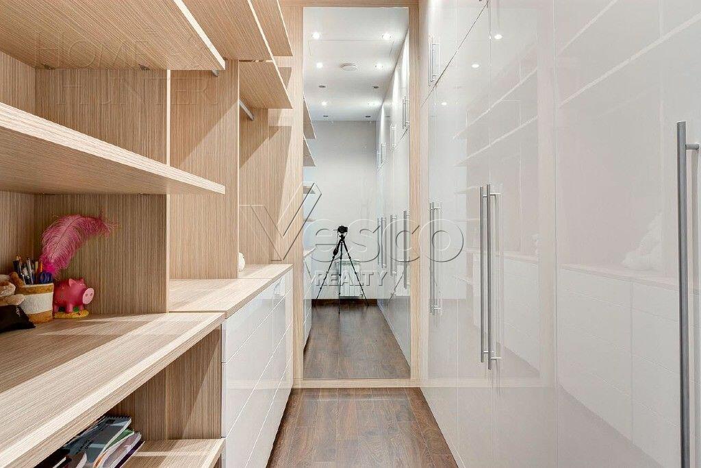 2-этажный коттедж 438 м² с отделкой