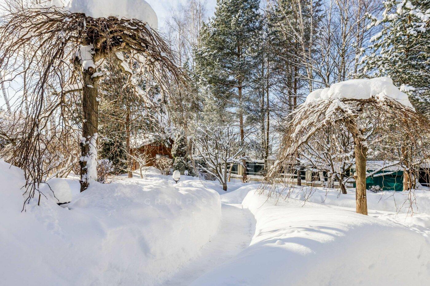 2-этажный коттедж 750 м² с отделкой