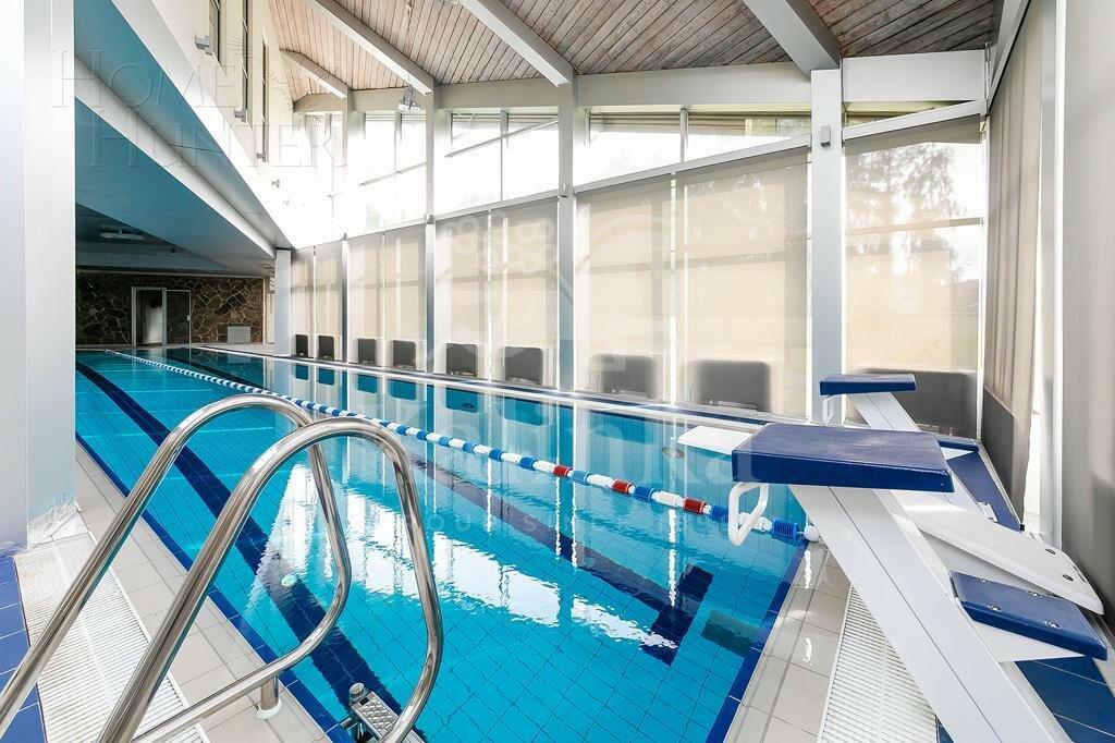 3-этажный коттедж 2 000 м² с отделкой