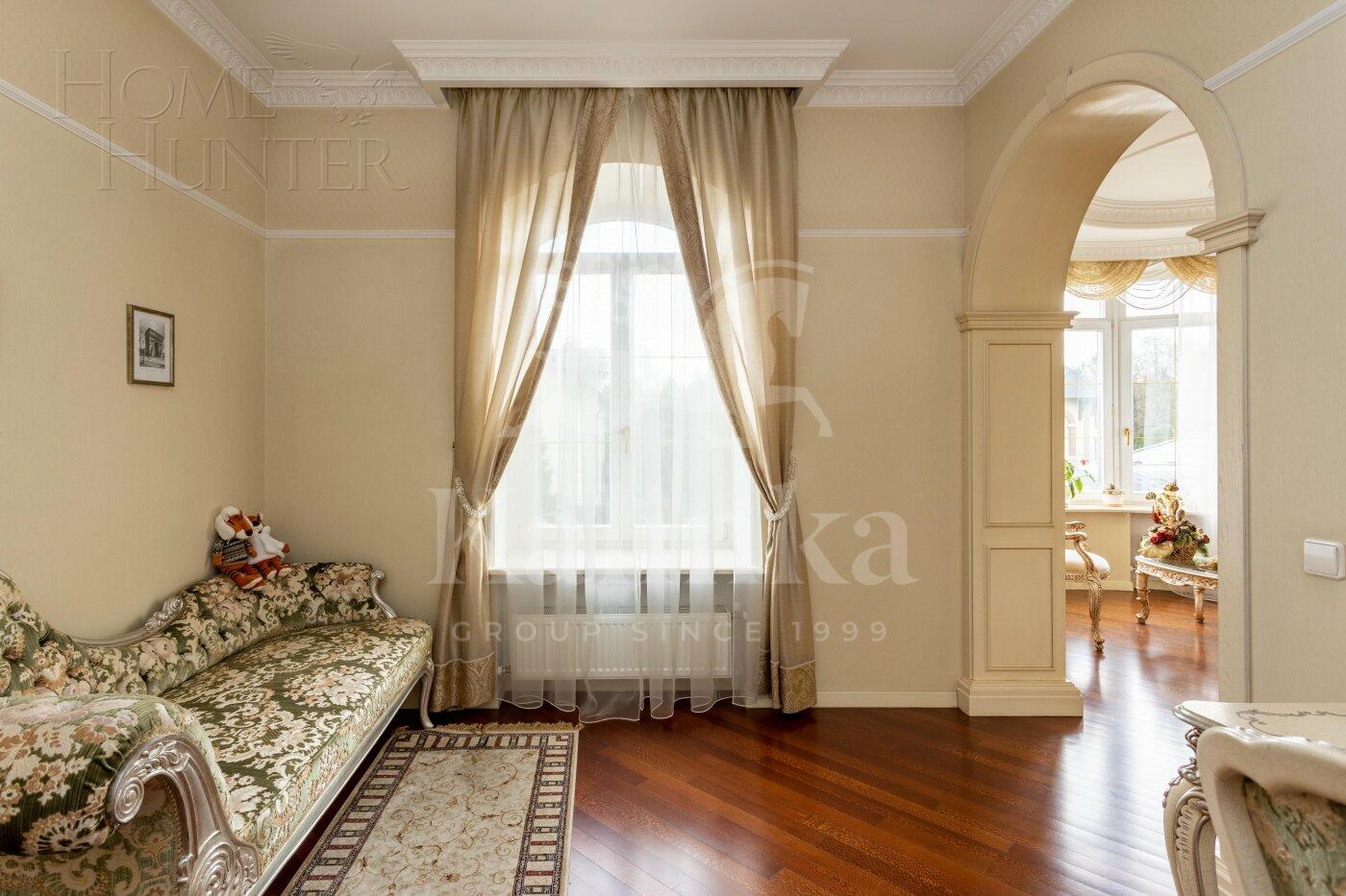 2-этажный коттедж 660 м² с отделкой