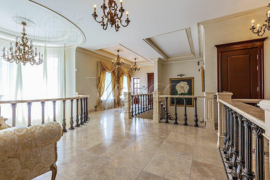 2-этажный коттедж 1 500 м² с отделкой