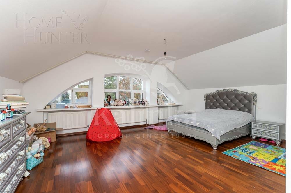 3-этажный коттедж 800 м² с отделкой