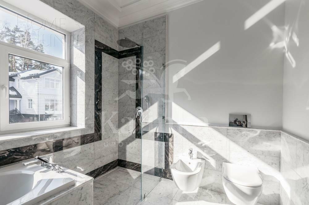 2-этажный коттедж 500 м² без отделки