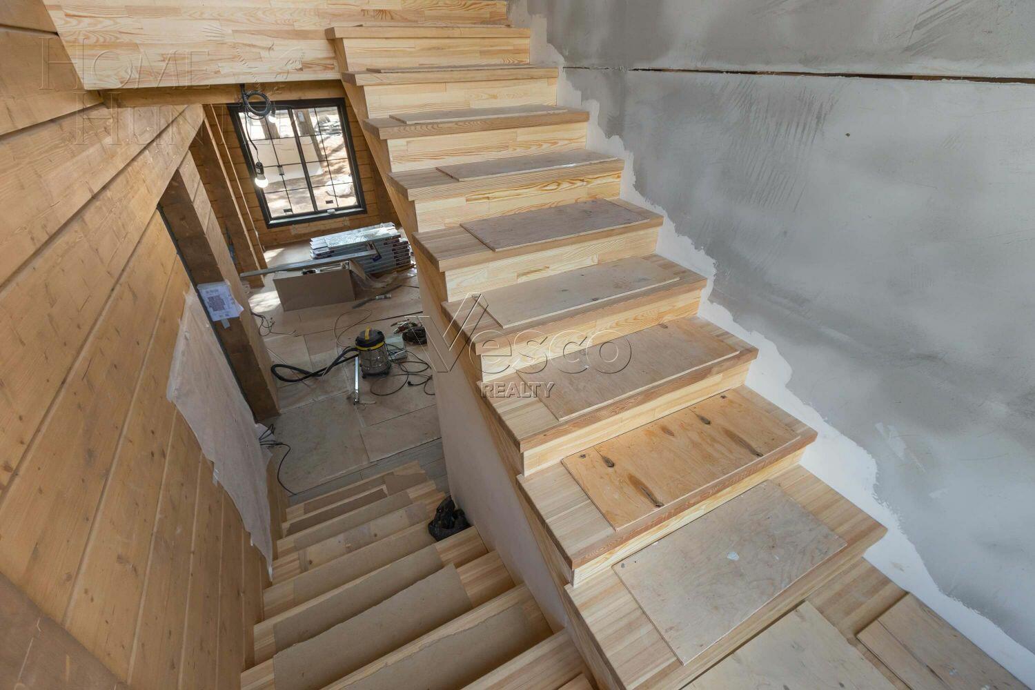 2-этажный коттедж 230 м² без отделки