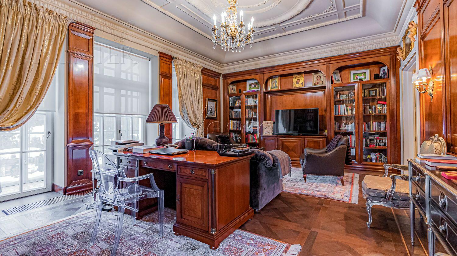 2-этажный коттедж 980 м² с отделкой