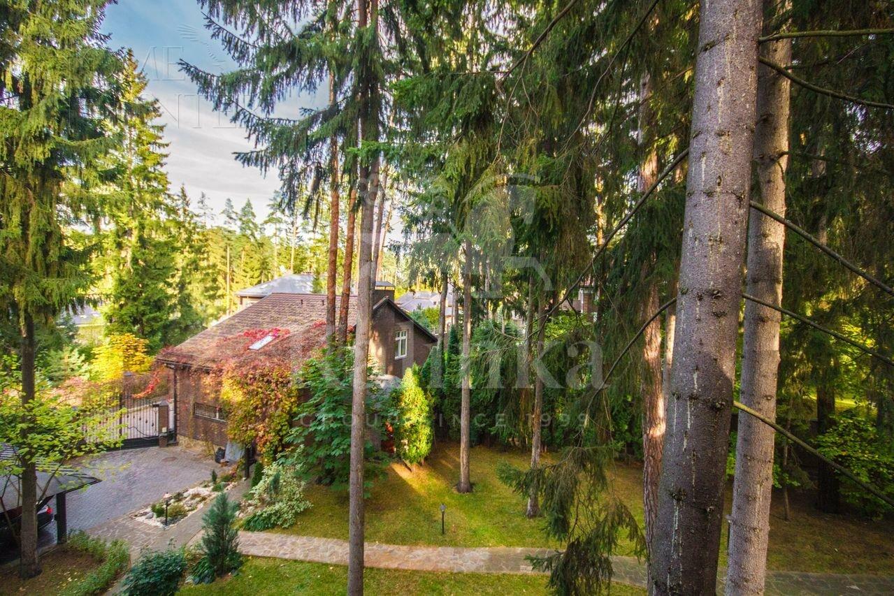 2-этажный коттедж 550 м² с отделкой