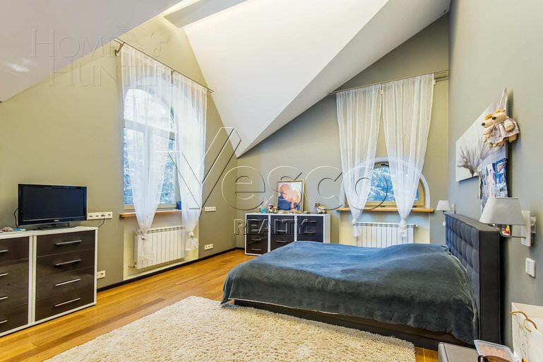 2-этажный коттедж 450 м² с отделкой