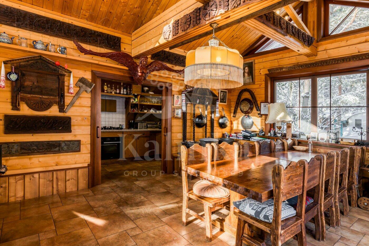 2-этажный коттедж 750 м² с отделкой