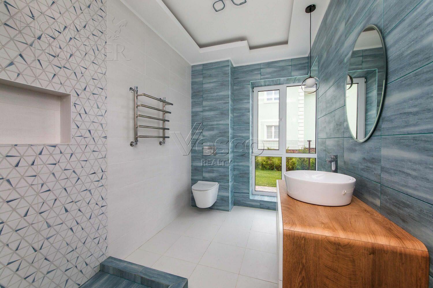 2-этажный коттедж 230 м² без отделки