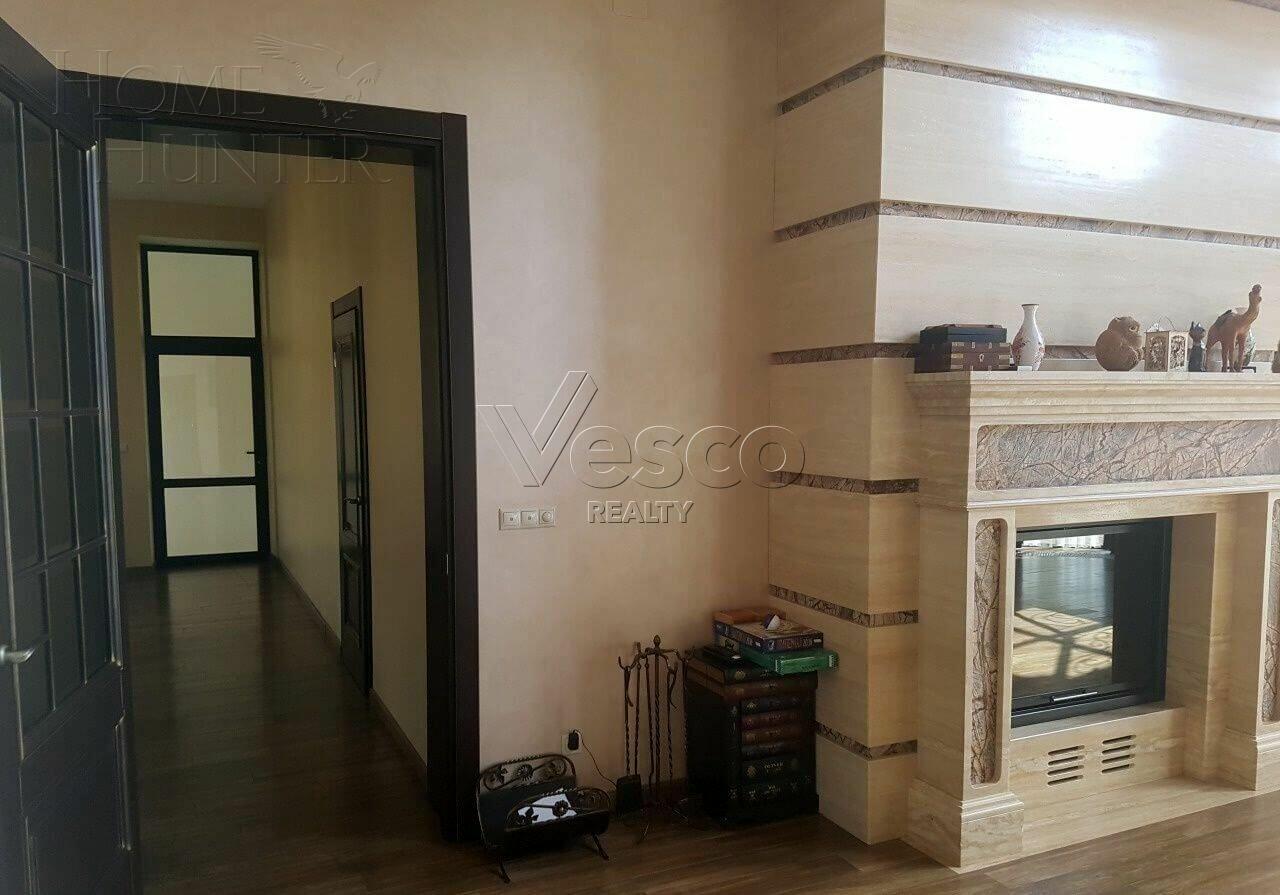 2-этажный коттедж 800 м² с отделкой