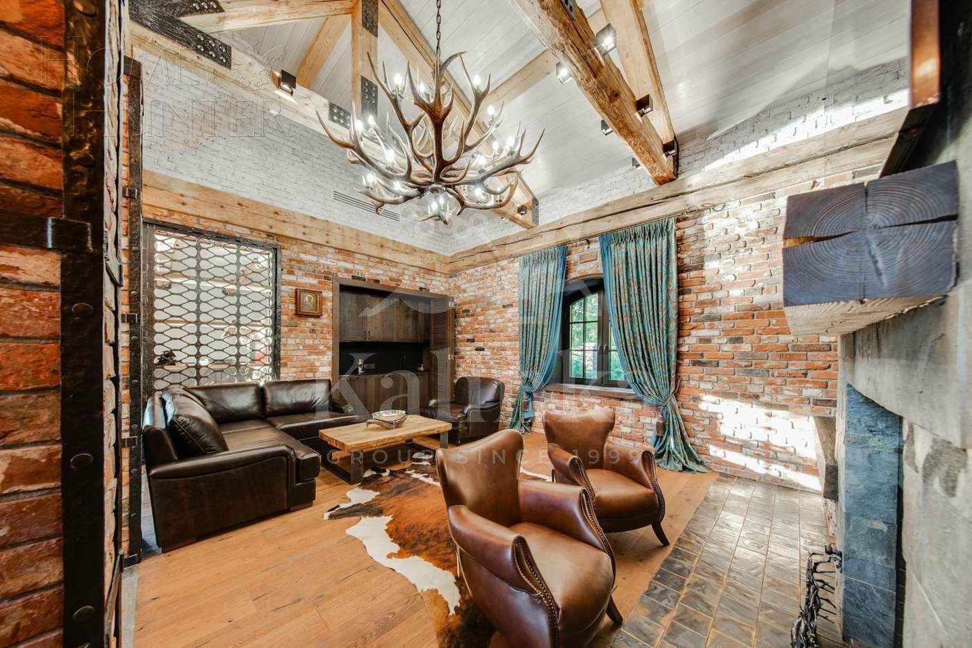 2-этажный коттедж 950 м² с отделкой