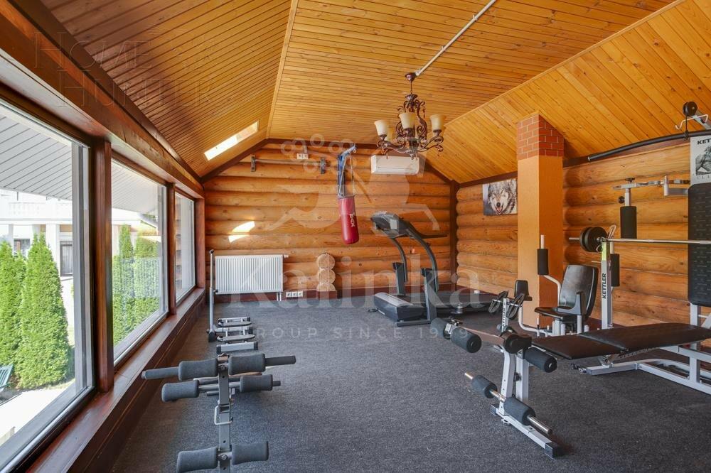 2-этажный коттедж 700 м² с отделкой