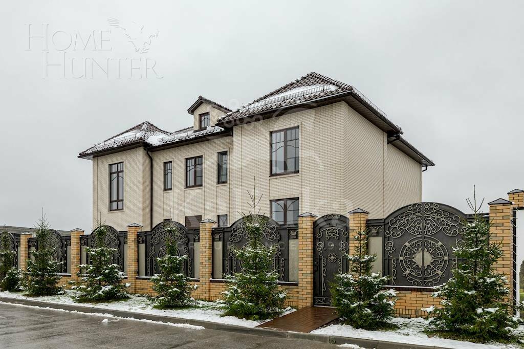 2-этажный коттедж 630 м² с отделкой