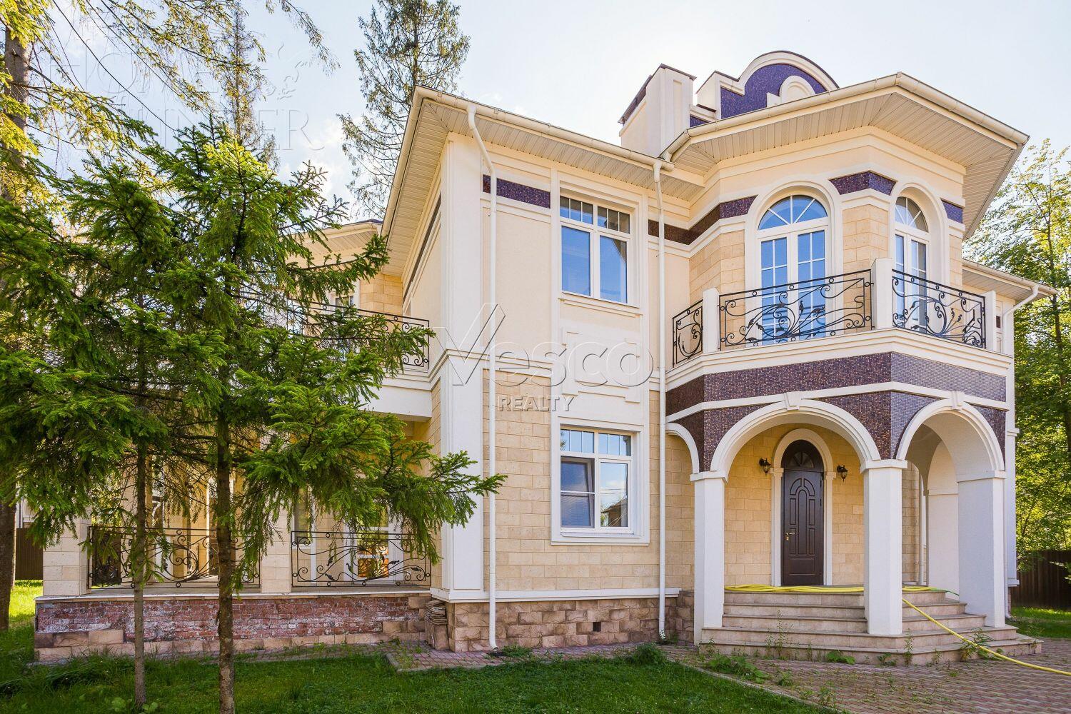 2-этажный коттедж 342 м² с отделкой