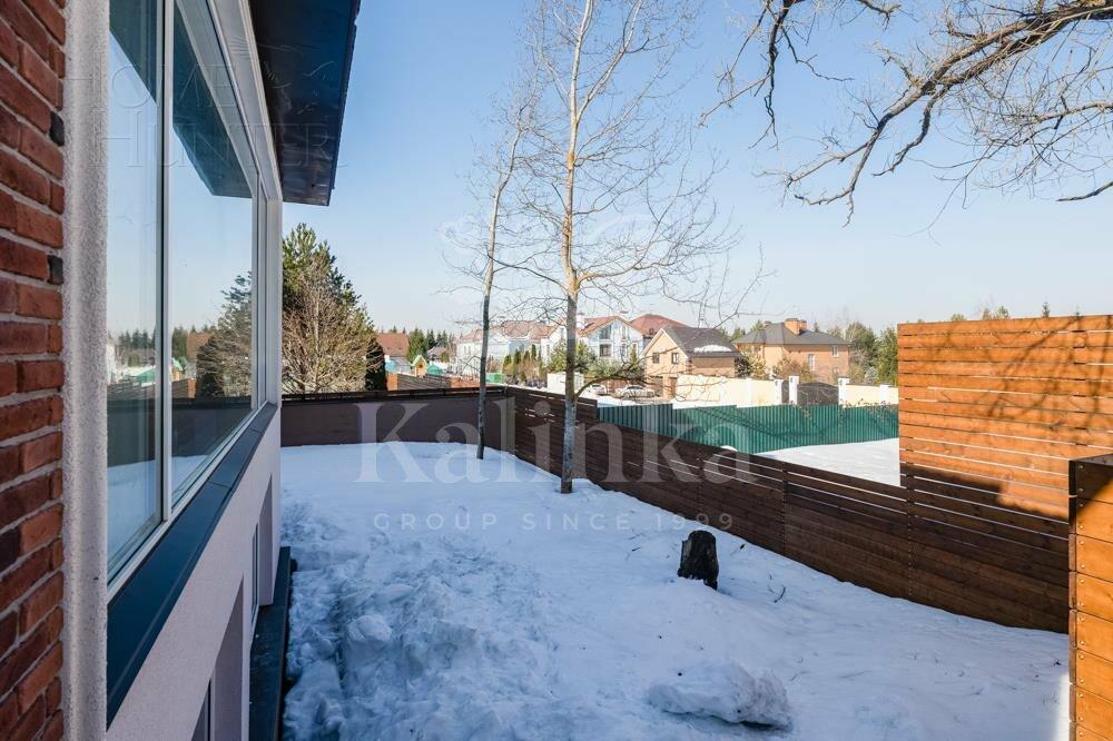 2-этажный коттедж 500 м² без отделки